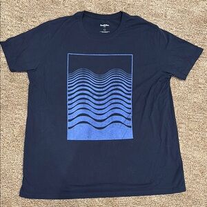 Goodfellow & Co Men's Dark Blue Wave Tee XXL